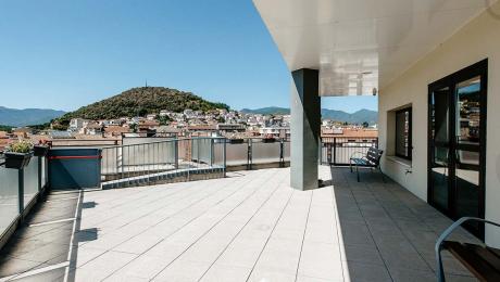 Fotografía de la terraza de la cuarta planta, Residència Santa Maria del Tura